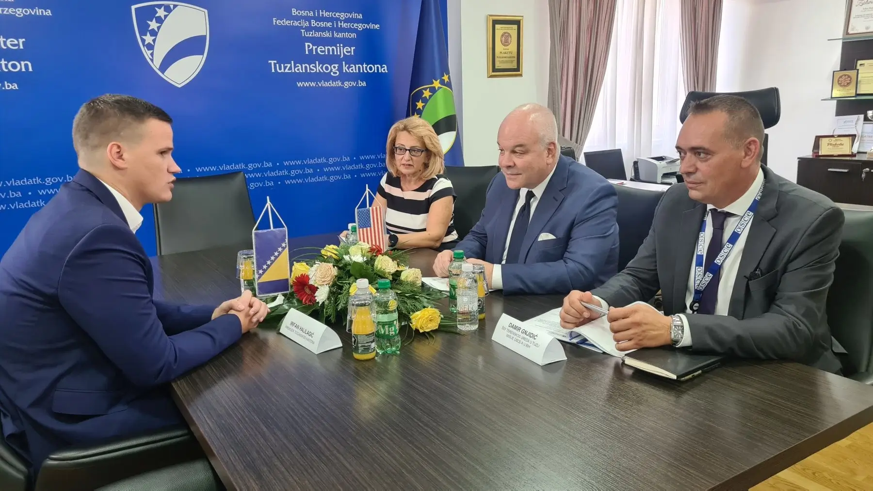 Posljednji tragični događaji problem su šire društvene zajednice